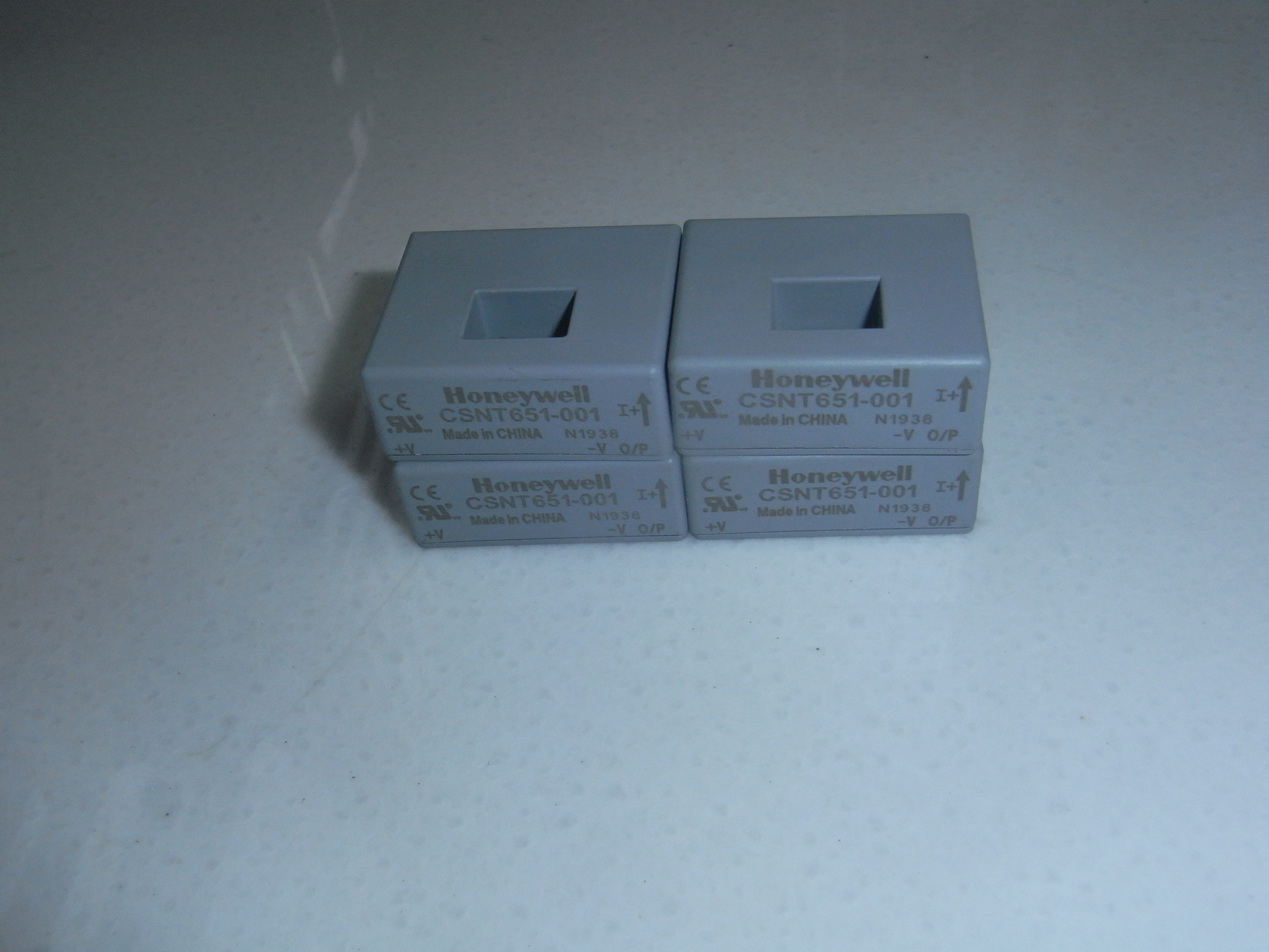 Original  CSNT651-001