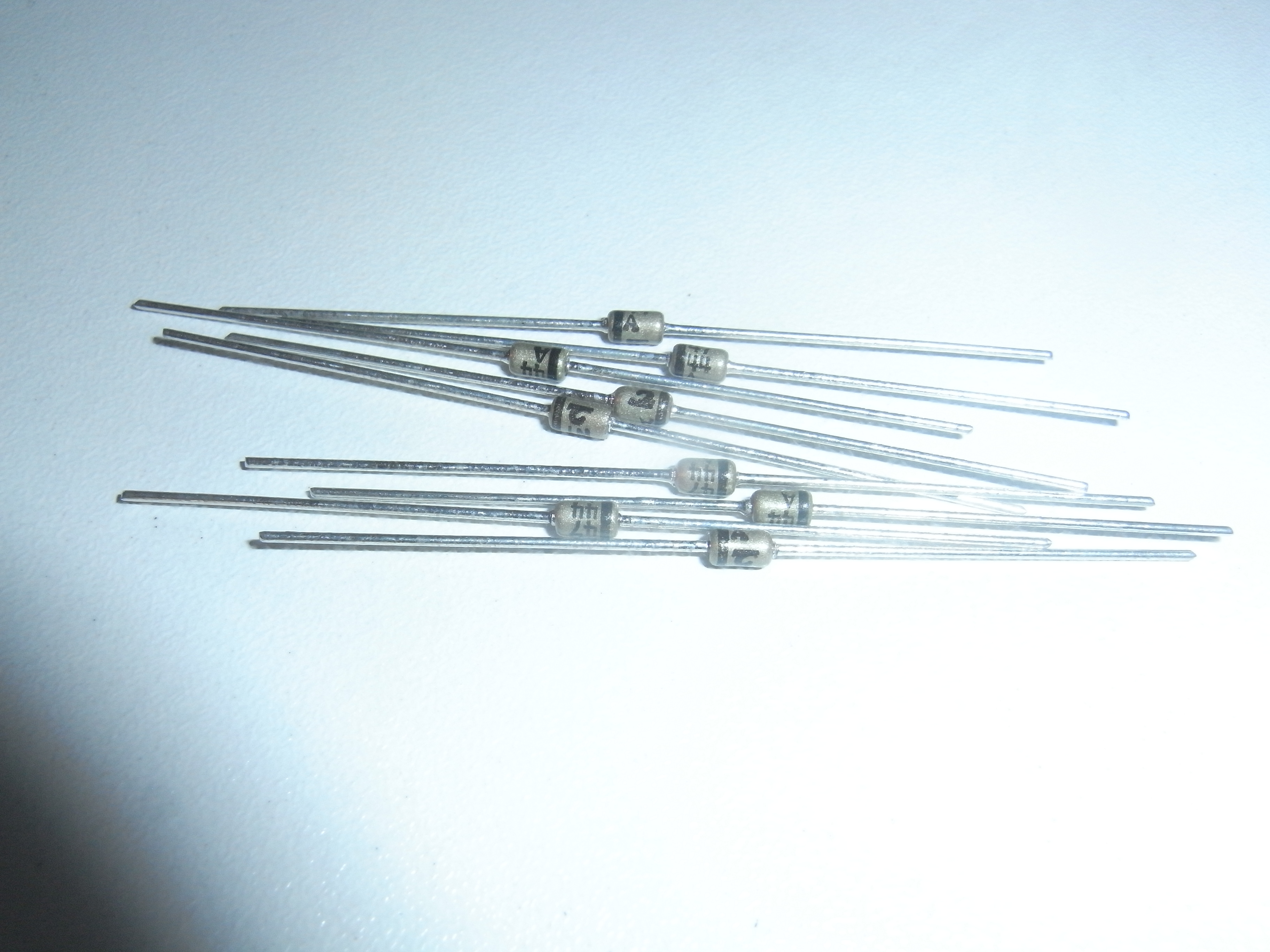 Original  1N4744A 