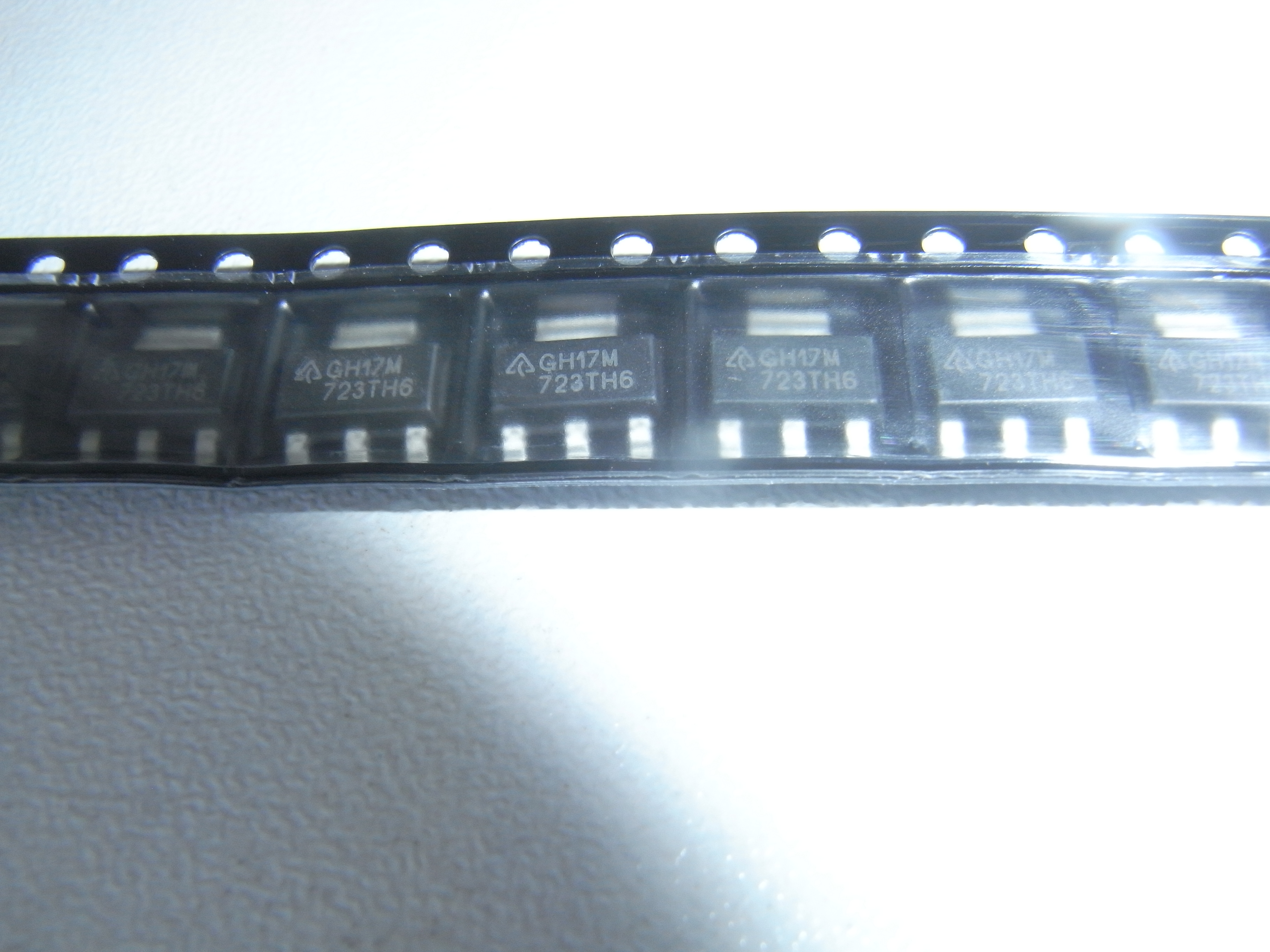 Original  AZ1117H-3.3TRG1